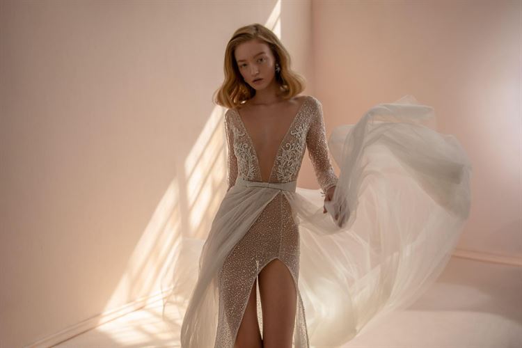 על כנפי הפנטזיה: חשיפת הקולקציה החדשה של טל כחלון 15