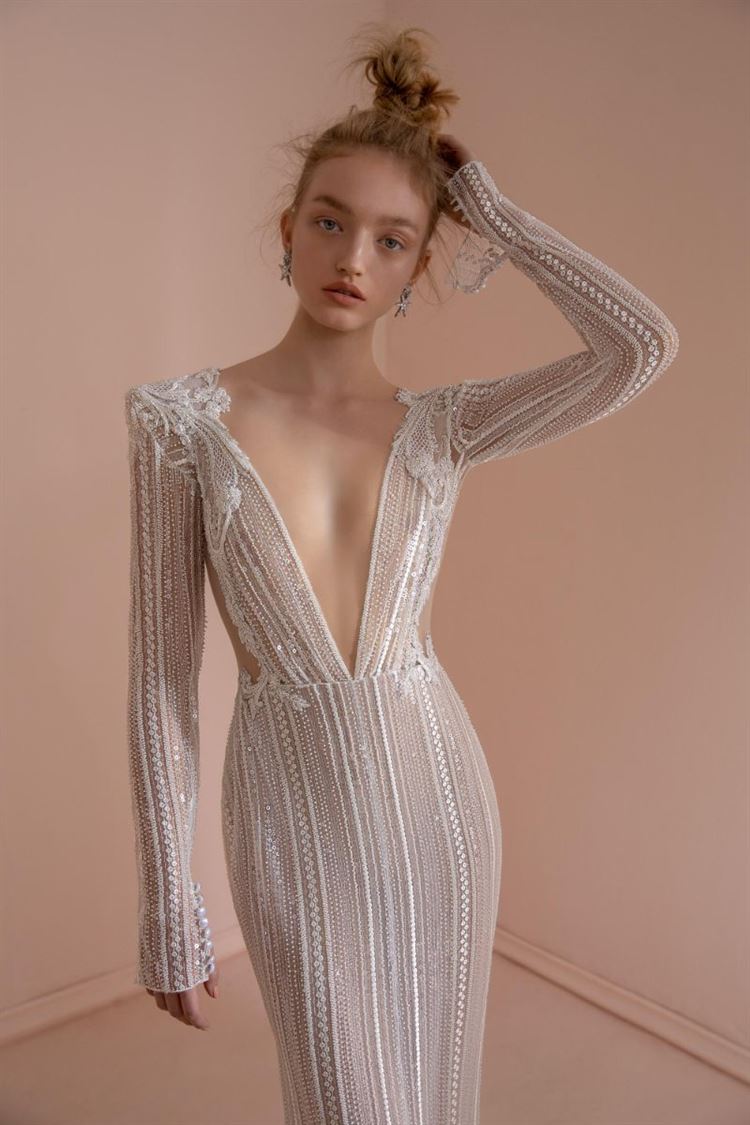 על כנפי הפנטזיה: חשיפת הקולקציה החדשה של טל כחלון 33