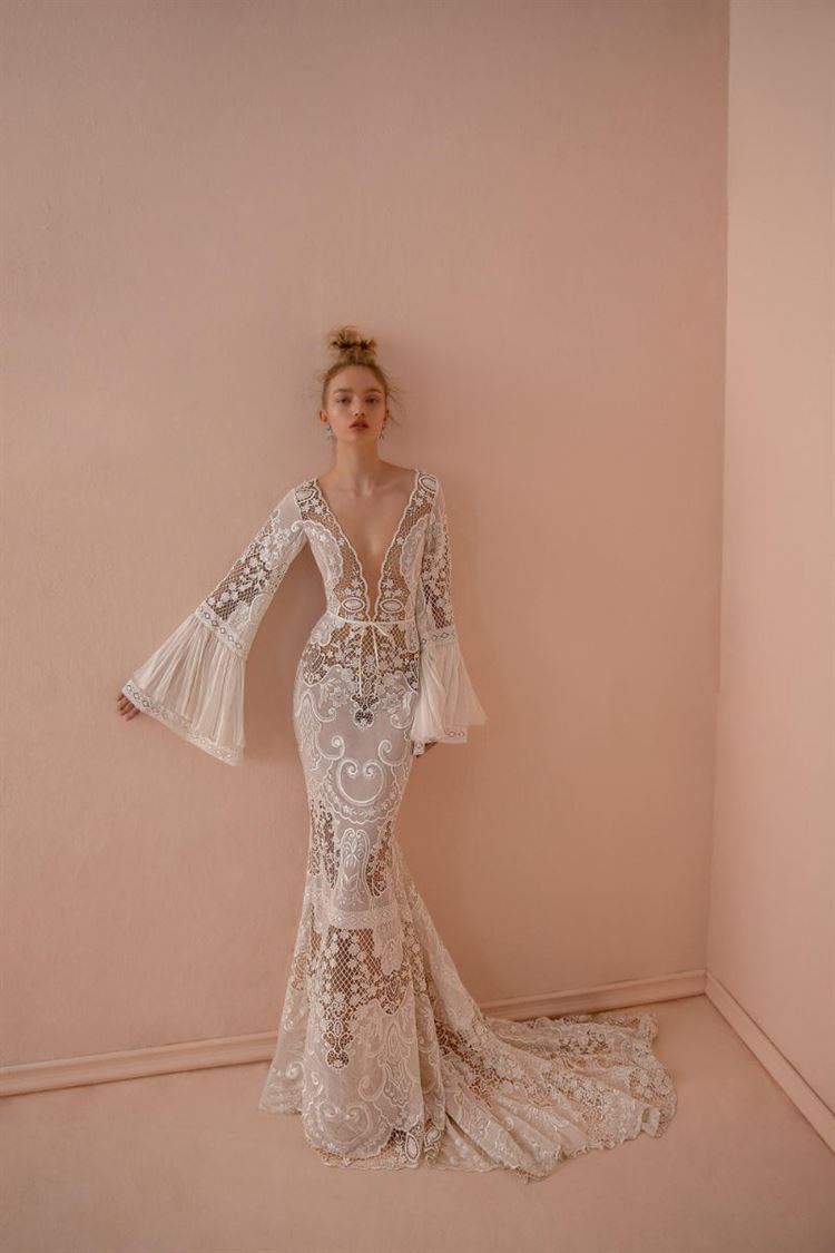 על כנפי הפנטזיה: חשיפת הקולקציה החדשה של טל כחלון 35