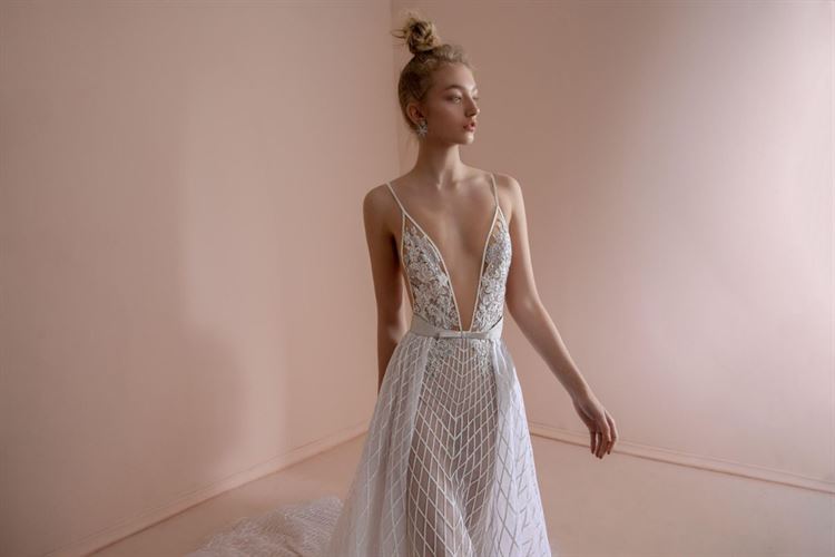 על כנפי הפנטזיה: חשיפת הקולקציה החדשה של טל כחלון 36