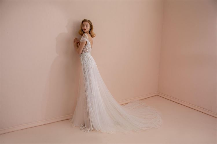 על כנפי הפנטזיה: חשיפת הקולקציה החדשה של טל כחלון 46