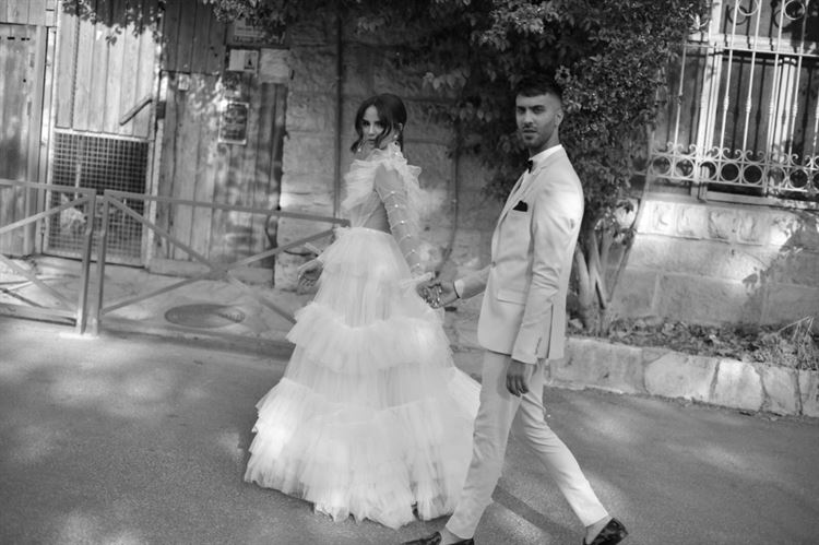 "פאשן פורוורד": שמלת הכלה שמעוררת גלים ברשת 6