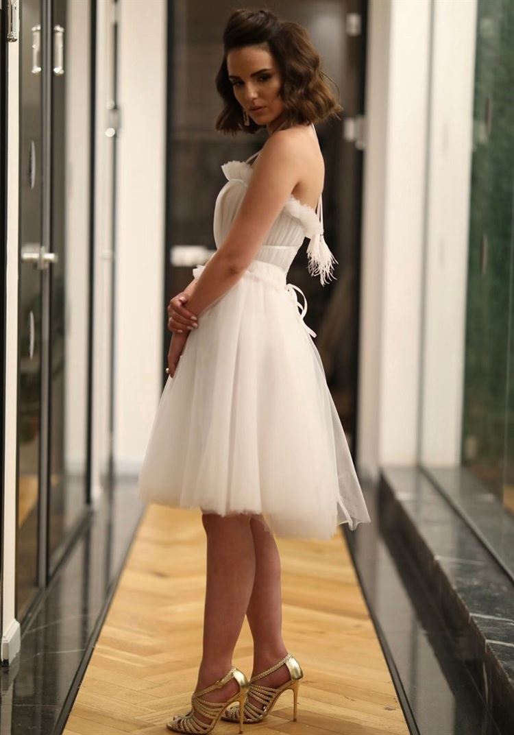 "פאשן פורוורד": שמלת הכלה שמעוררת גלים ברשת 9