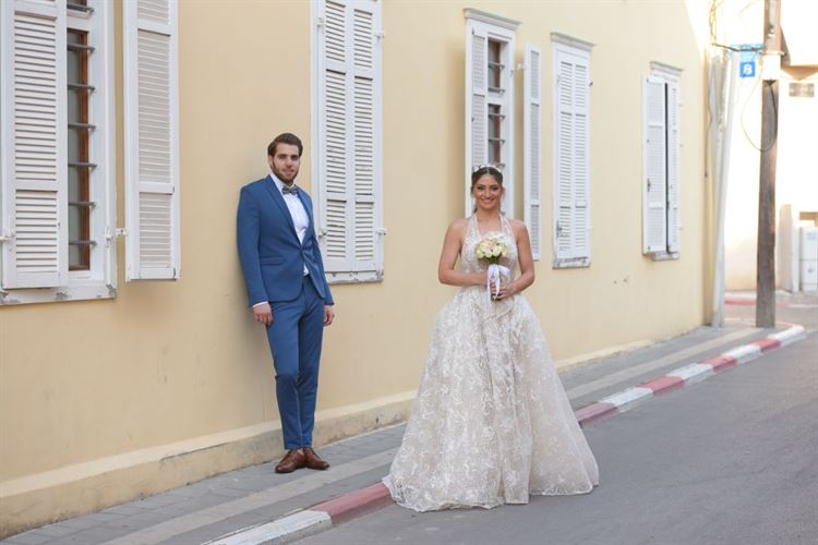 מתוך אלבום החתונה של לינוי וויס ועומרי בנהר (צילום: נועם סלח)