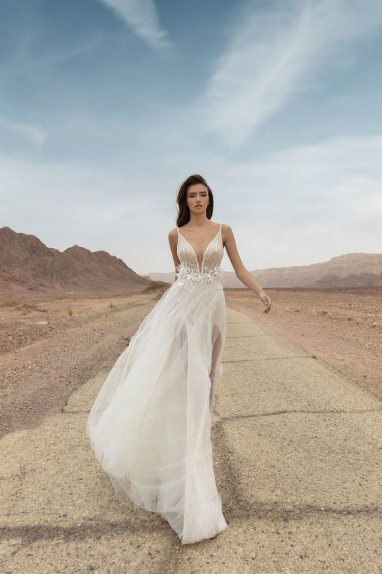 מ-3 יוצא 1: קולקציית קיץ 2019 של הילה שלום 18