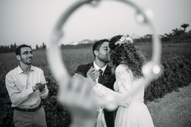 לא הפסיק לטעות: הצעת נישואים בתסבוכת 7