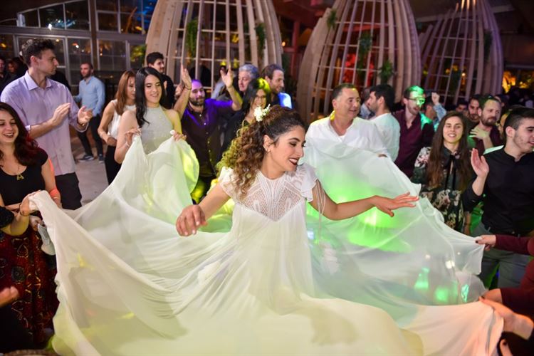 לא הפסיק לטעות: הצעת נישואים בתסבוכת 25