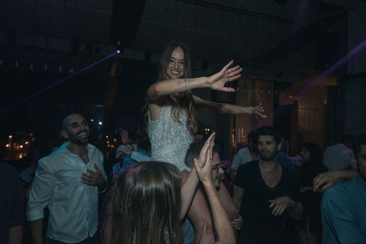 טיימינג גורלי: "כשבחרתי להיות בראש פתוח זה קרה" 18