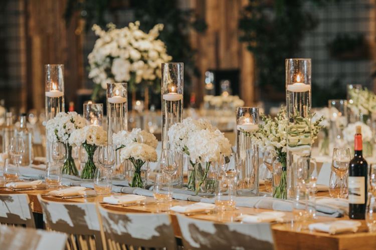 אלגנטיות מתפרצת: הצצה אל החתונה של נועם פרוסט 16