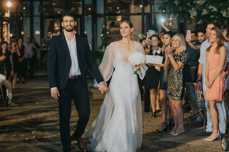 אלגנטיות מתפרצת: הצצה אל החתונה של נועם פרוסט 18