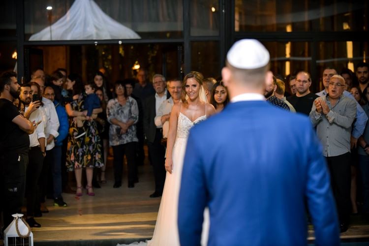 הפתק שנשכח בחדר, והכלה שנאלצה לאלתר בחופה 15