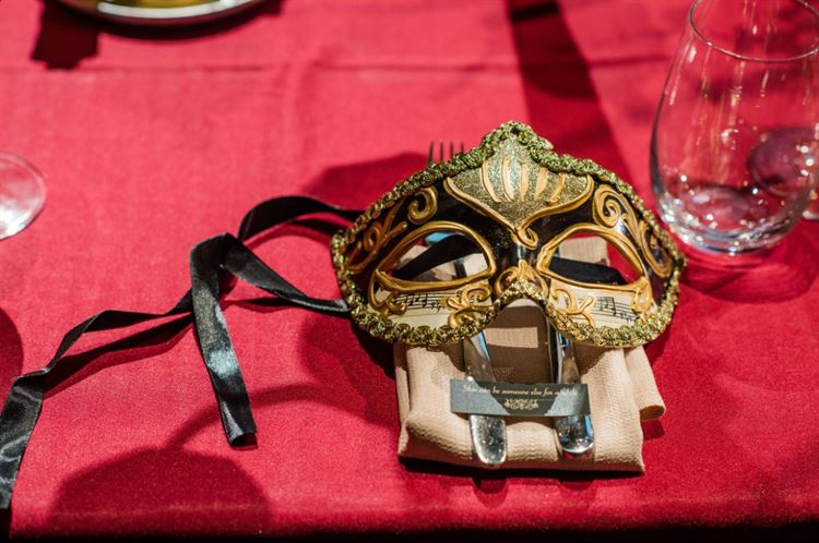 מתוך אלבום החתונה של יעל רוחקינד ותום ליבנה (צילום: חיים אפריאט)