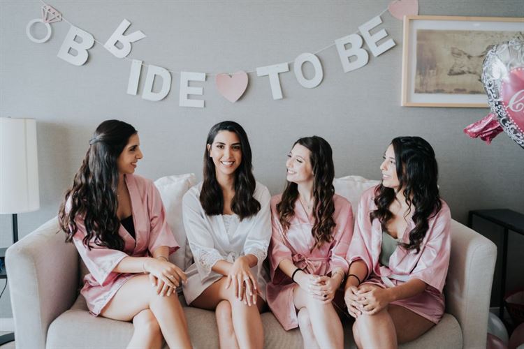 הצצה אל אלבום החתונה של גל ורון  (צילום: שי בוזגלו, Your Story)