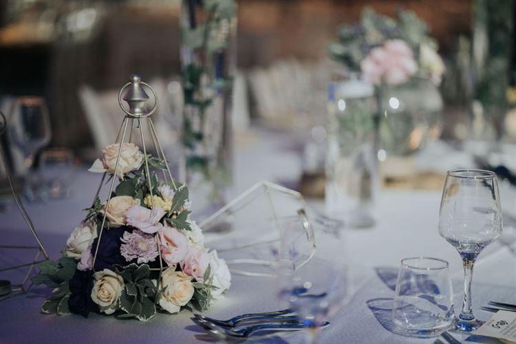 הצצה אל אלבום החתונה של גל ורון  (צילום: שי בוזגלו, Your Story)