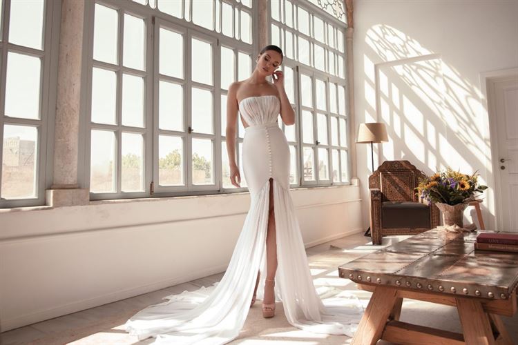 יש לה את זה: סטייליסטית הסלבס בקטלוג כלות נוטף אדג' 9