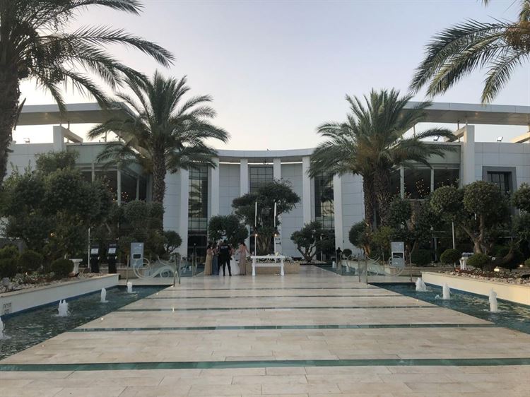 לא רק הקולינריה: יצאנו לפצח את סוד ההצלחה של "נסיה" 8