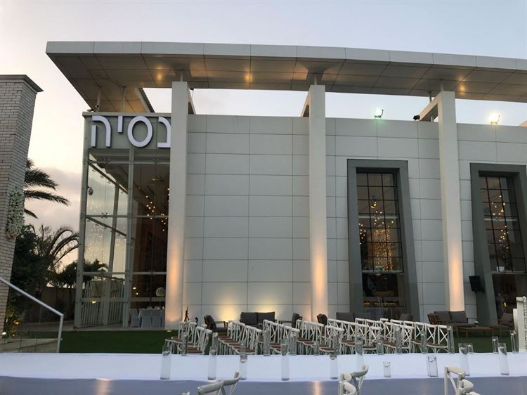 לא רק הקולינריה: יצאנו לפצח את סוד ההצלחה של "נסיה" 13