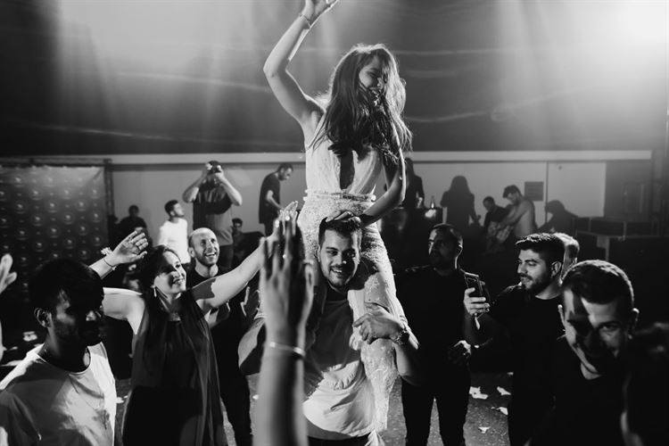 מתוך אלבום החתונה של נועה גולן ואלעד חזיזה (צילום: People Photograhy)