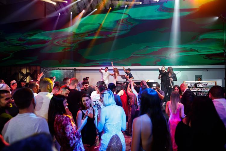 מתוך אלבום החתונה של נועה גולן ואלעד חזיזה (צילום: People Photograhy)