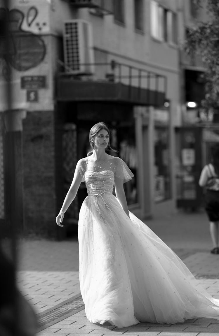 Made of stars: שבוע האופנה לכלות 2019 מגיע 8