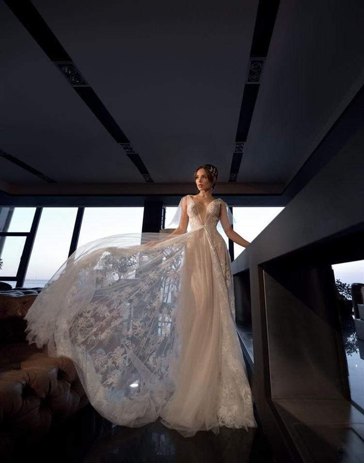 Watch And Learn: כך תתאימי את שמלת הכלה למבנה גופך 10