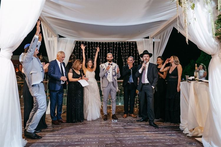 מדויקת להפליא: מה כל כך אהבנו בחתונה הבאה? 31