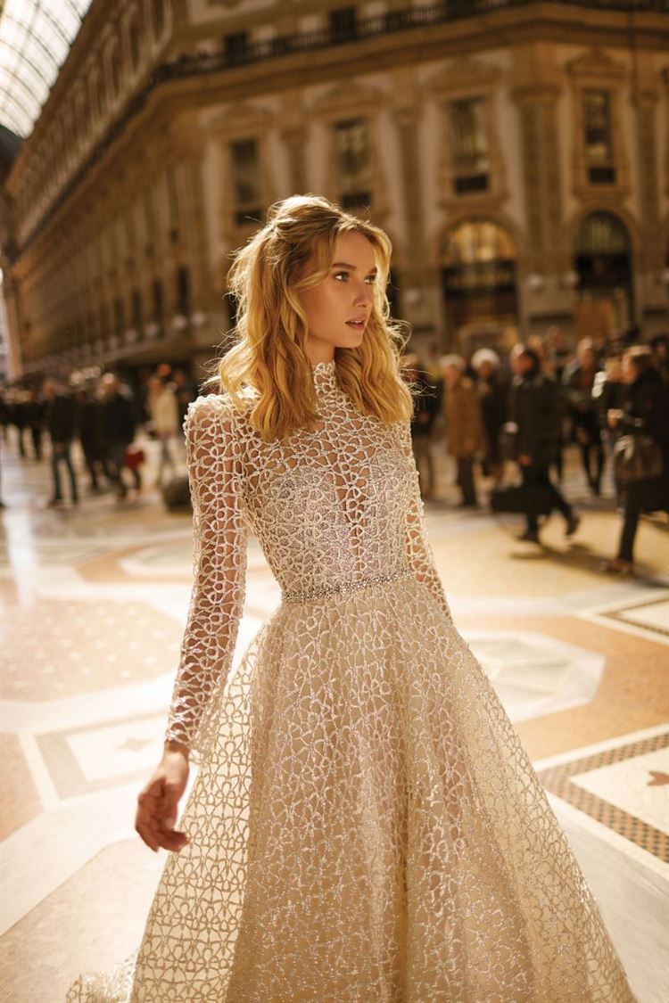 כל עוד השמש תזרח: אופנה על זמנית בשמלות כלה 12