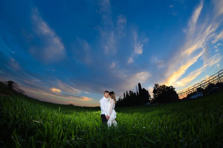 והם חיו באושר ובכושר: מארגז החול בגן אל החופה 28