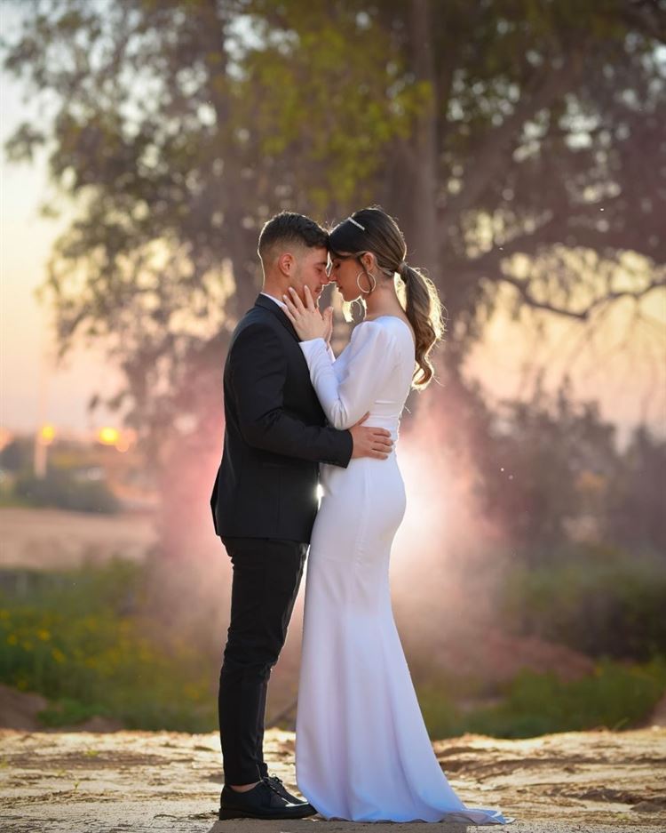 והם חיו באושר ובכושר: מארגז החול בגן אל החופה 7