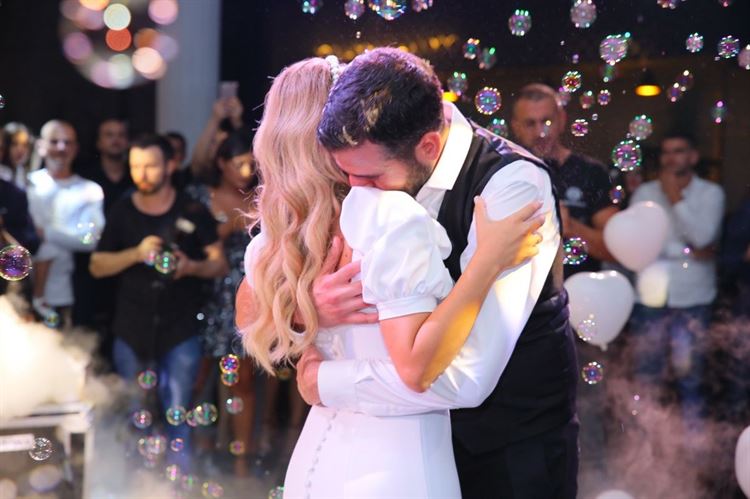 מצחיק פה: החתונה של הכוכב ששבר את הרשת 23