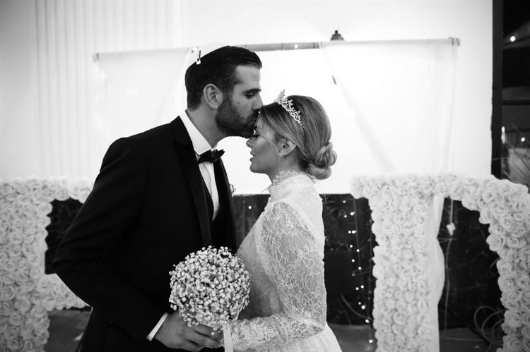 מצחיק פה: החתונה של הכוכב ששבר את הרשת 15