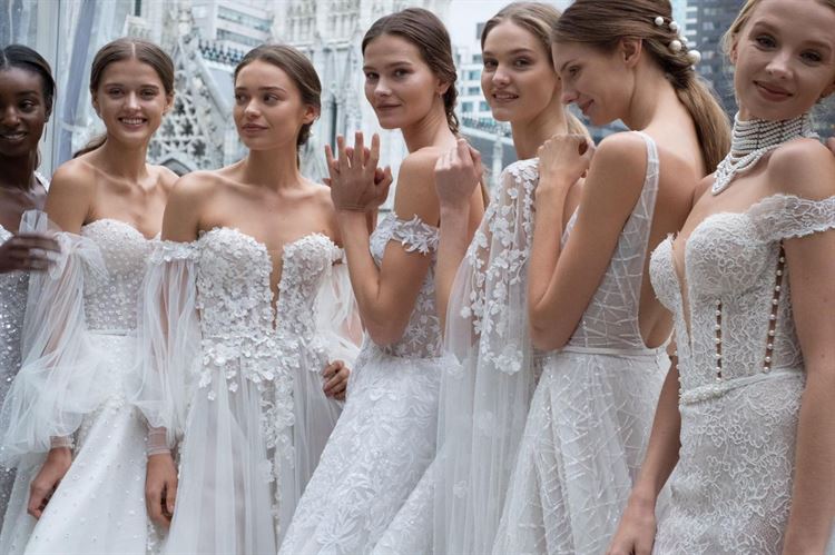 על קו הזינוק: לי גרבנאו פותחת את אירועי שבוע האופנה 12