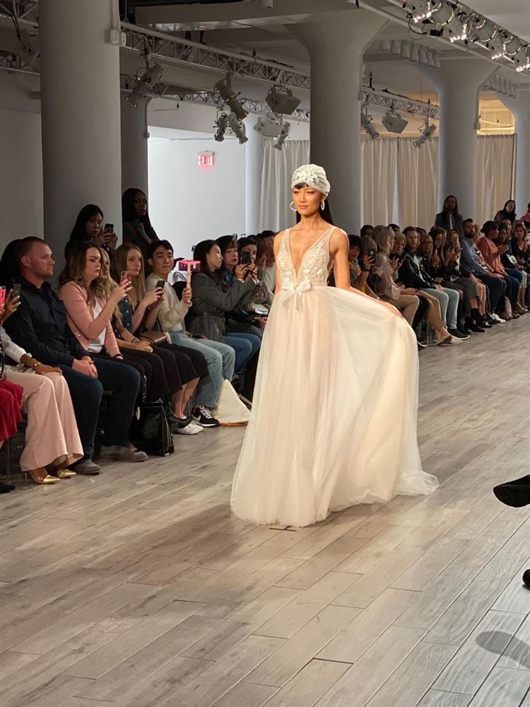 מסלול חייה: ג'ולי וינו כובשת את ניו יורק בסערה 5