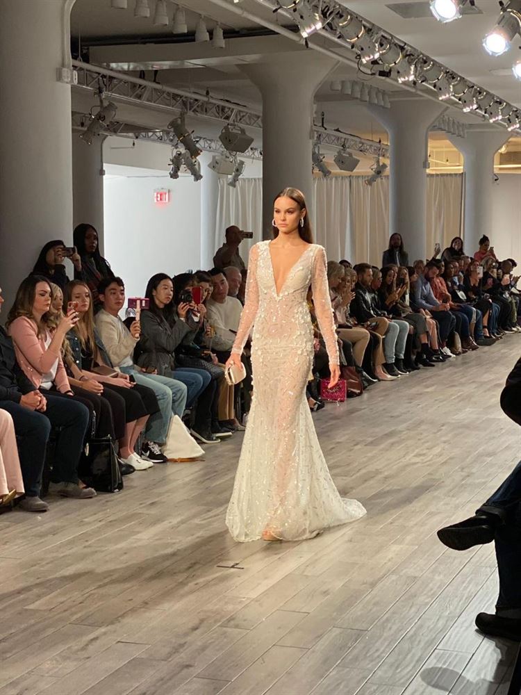 מסלול חייה: ג'ולי וינו כובשת את ניו יורק בסערה 6