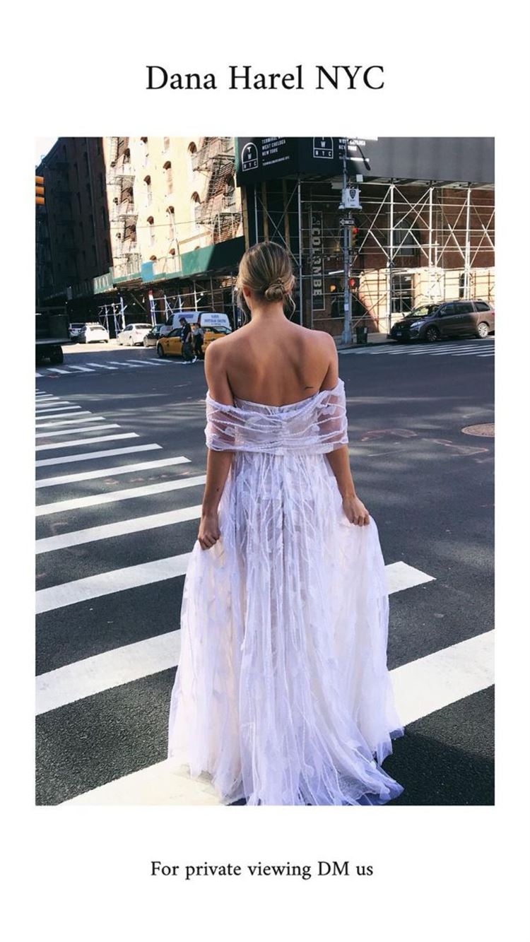 דנה הראל מגיעה לשבוע האופנה הלבנה 4