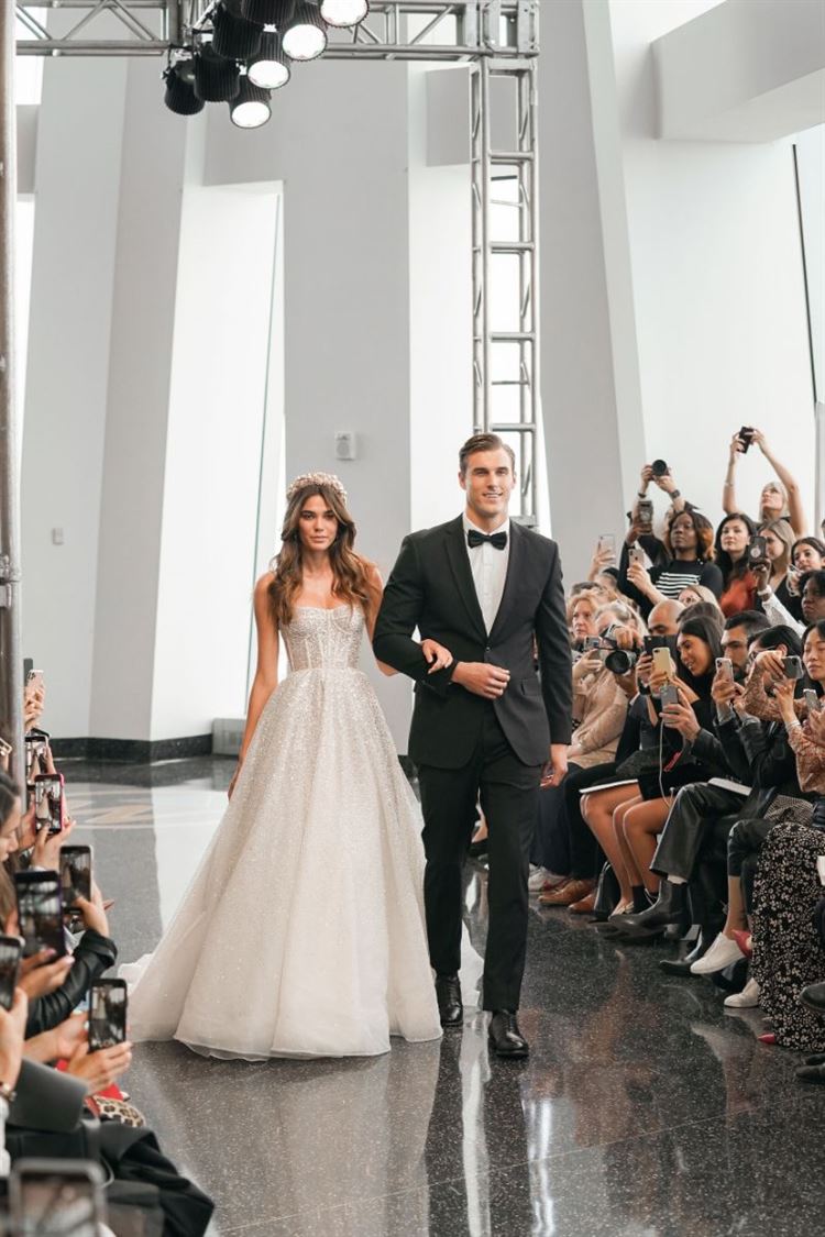 התצוגה של ברטה בניו יורק נוגעת בשמיים 19