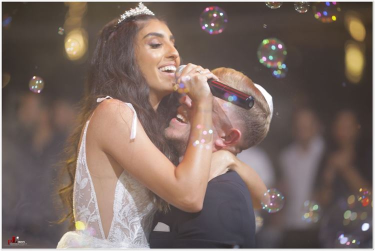 אומנות ההומור: סיפור אהבה שהתחיל מבדיחה 18