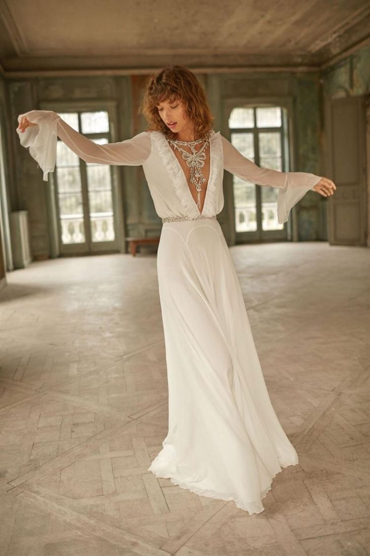 לבחור נכון: חמש שמלות כלה שהפאשניסטות ילבשו בחורף הקרוב 3