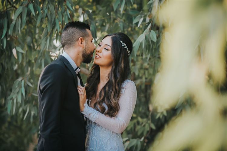 צהוב עולה: כשהוא אוהד את בית"ר והיא את מכבי 18