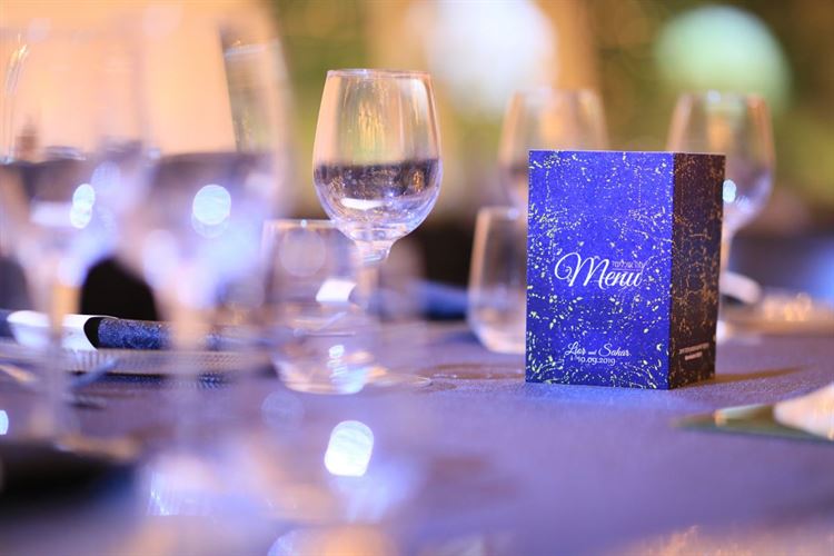 צהוב עולה: כשהוא אוהד את בית"ר והיא את מכבי 24