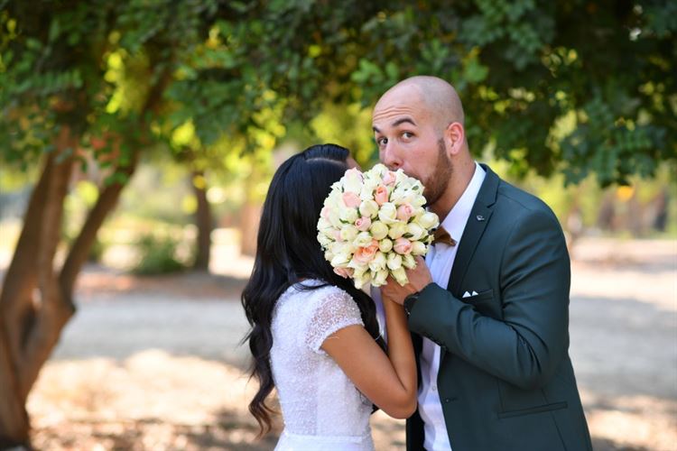 הטבעת שלא הייתה: המתיחה שהכניסה אותה לפאניקה 8