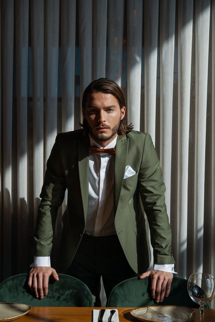 השראה מושלמת לחליפת חתן (צילום: שי פרנקו)