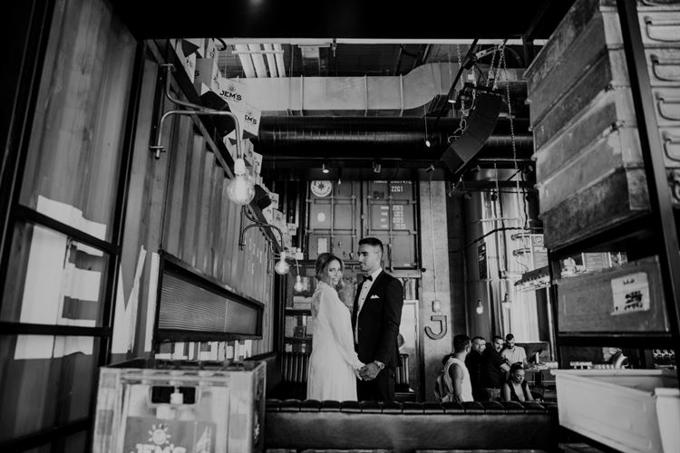 אהבת ילדות: הזוג שפנטז על החופה מגיל 12 21