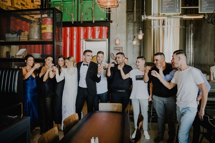 אהבת ילדות: הזוג שפנטז על החופה מגיל 12 22