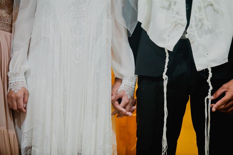 אהבת ילדות: הזוג שפנטז על החופה מגיל 12 27