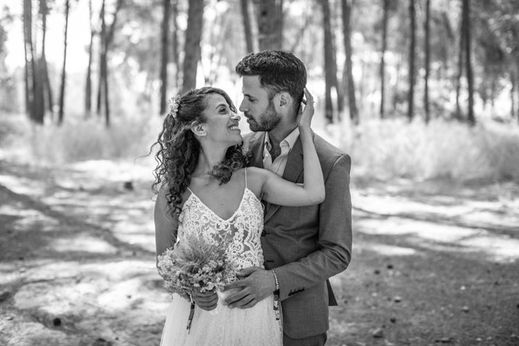 החתונה שהקסימה אותנו: עיצוב DIY עם נגיעות של טבע 22