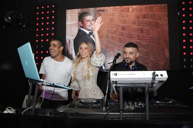 מרימים את האווירה (צילום: גל הפקות) 