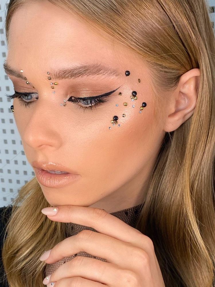 עופי על האיפור שלך: לוק סילבסטר לכלה המעזה 3