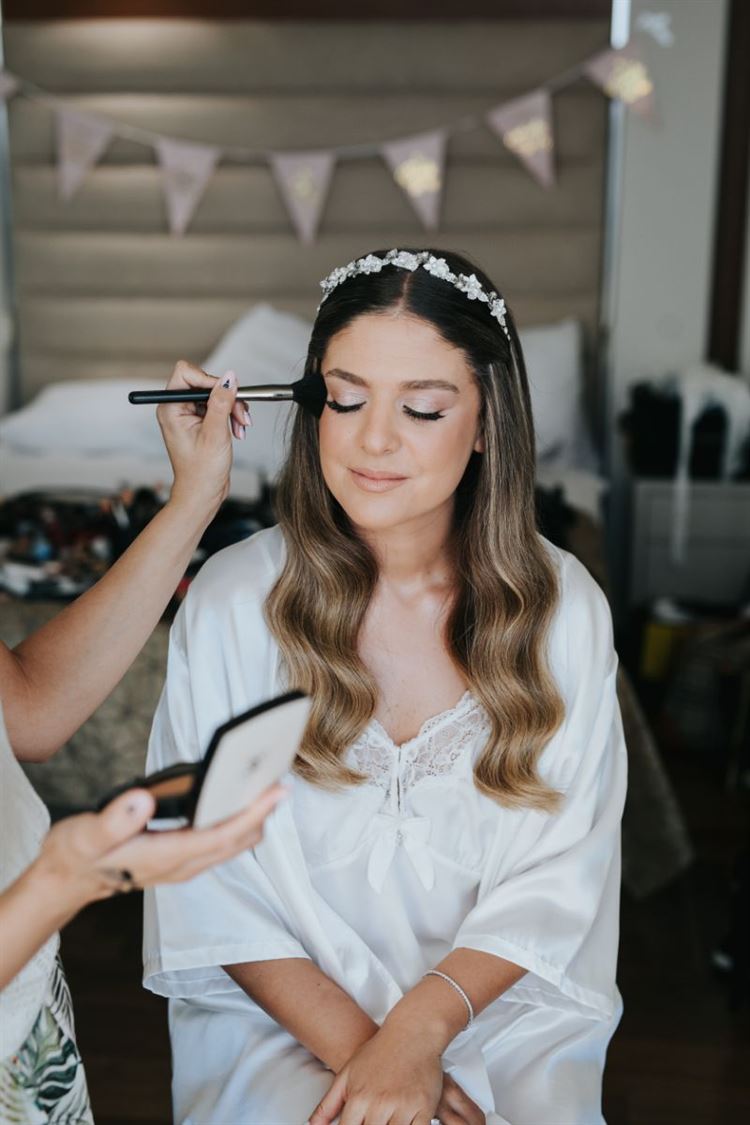 מתוך אלבום החתונה של רוני רובינפלד ורן אלבז (צילום: לבנה צלמים)