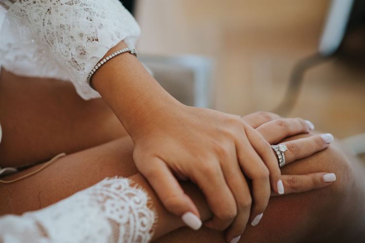 מתוך אלבום החתונה של רוני רובינפלד ורן אלבז (צילום: לבנה צלמים)